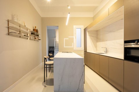 Apartment for rent in Barcelona, Spain 3 bedrooms, 201 sq.m. No. 168921 - photo 10