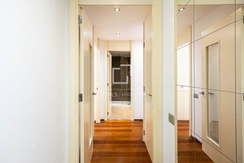 Apartment for rent in Barcelona, Spain 2 bedrooms, 87 sq.m. No. 168915 - photo 13