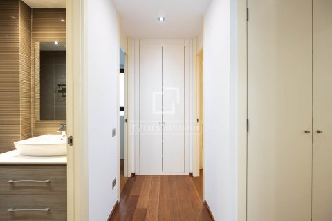 Apartment for rent in Barcelona, Spain 2 bedrooms, 87 sq.m. No. 168915 - photo 11
