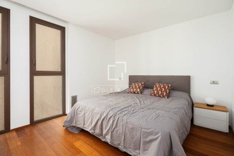 Apartment for rent in Barcelona, Spain 2 bedrooms, 87 sq.m. No. 168915 - photo 18