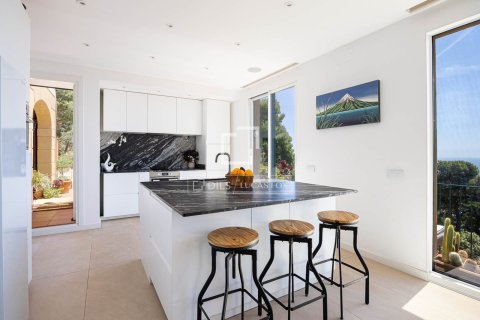 Apartamento en alquiler en Barcelona, España 3 dormitorios, 297 m2 No. 168920 - foto 9