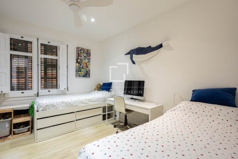 Apartamento en alquiler en Barcelona, España 3 dormitorios, 297 m2 No. 168920 - foto 23