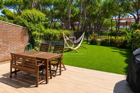 Villa en alquiler en Gavà, Barcelona, España 4 dormitorios, 307 m2 No. 168917 - foto 4