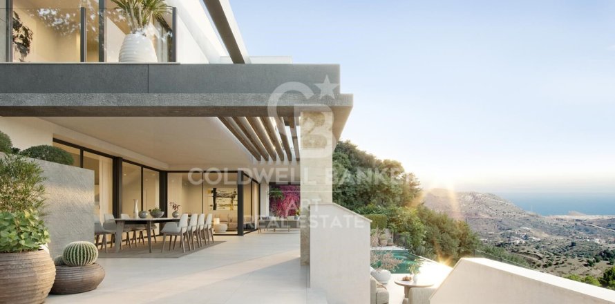 Villa i Malaga, Spanien 4 sovrum, 342 kvm. Nr. 158749