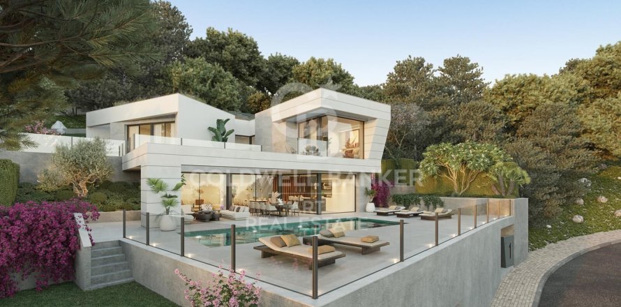 Villa i Malaga, Spanien 4 sovrum, 342 kvm. Nr. 158751