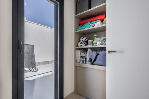 Villa en venta en Torrevieja, Alicante, España 234 m2 No. 182515 - foto 30