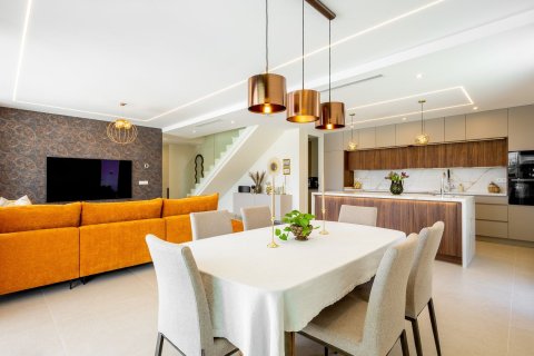 Villa en venta en Torrevieja, Alicante, España 234 m2 No. 182515 - foto 15