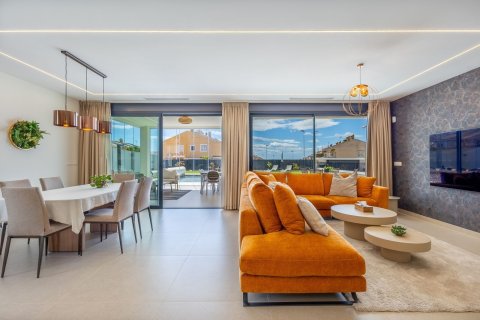 Villa en venta en Torrevieja, Alicante, España 234 m2 No. 182515 - foto 10