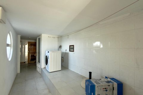 Villa en venta en Benidorm, Alicante, España 7 dormitorios, 700 m2 No. 182513 - foto 26