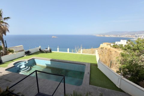 Villa en venta en Benidorm, Alicante, España 7 dormitorios, 700 m2 No. 182513 - foto 8