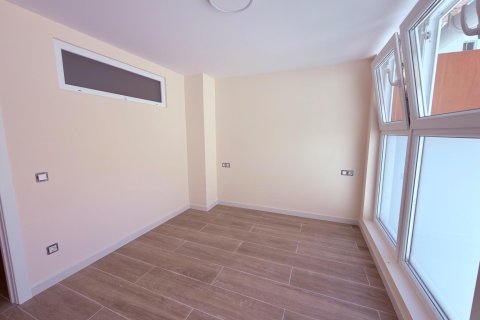 Liikekiinteistö myytävänä Alicante, Espanja, 10 makuuhuonetta, 310 m2 No. 182512 - kuva 12