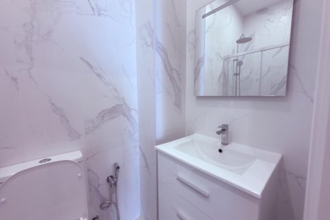 Liikekiinteistö myytävänä Alicante, Espanja, 10 makuuhuonetta, 310 m2 No. 182512 - kuva 13
