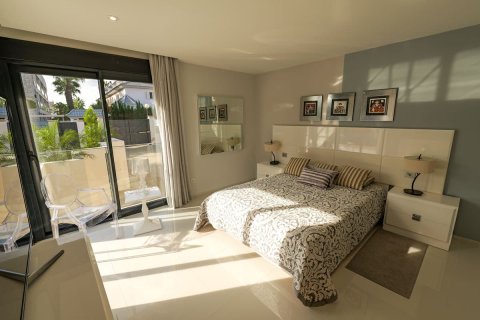 Villa zum Verkauf in Torrevieja, Alicante, Spanien 3 Schlafzimmer, 430 m2 Nr. 166116 - Foto 6