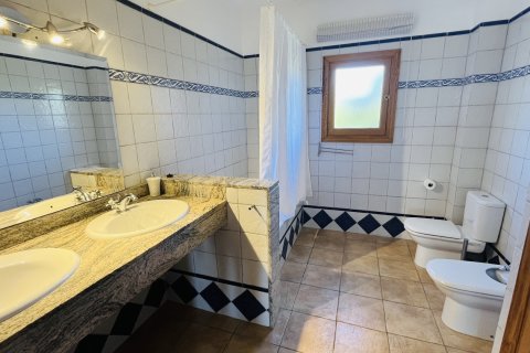 Finka w Campos, Mallorca, Hiszpania 4 sypialnie, 300 mkw. nr 163001 – zdjęcie 18