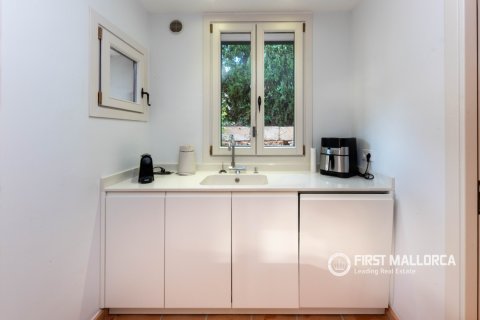 Willa w Santa Ponsa, Mallorca, Hiszpania 3 sypialnie, 341 mkw. nr 163000 – zdjęcie 11