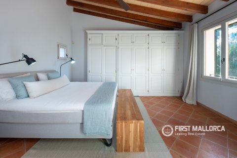 Willa w Santa Ponsa, Mallorca, Hiszpania 3 sypialnie, 341 mkw. nr 163000 – zdjęcie 15