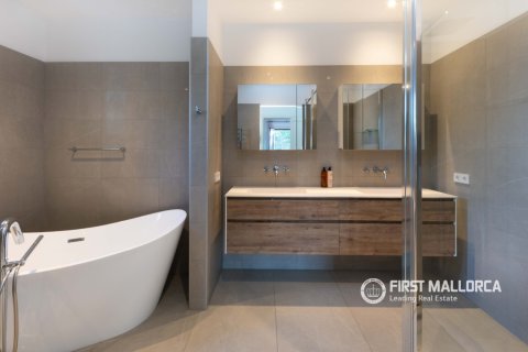 Willa w Santa Ponsa, Mallorca, Hiszpania 3 sypialnie, 341 mkw. nr 163000 – zdjęcie 16