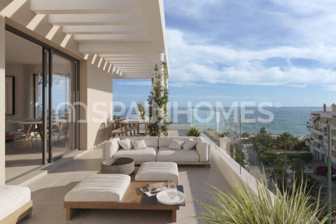 Apartamento en venta en Rincón de la Victoria, Málaga, España 2 dormitorios, 110 m2 No. 155792 - foto 9
