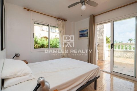 Villa for sale in Lloret de Mar, Girona, Spain 7 bedrooms, 450 sq.m. No. 177064 - photo 24