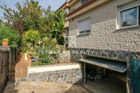 Villa for sale in Lloret de Mar, Girona, Spain 7 bedrooms, 450 sq.m. No. 177064 - photo 30