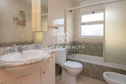Villa for sale in Lloret de Mar, Girona, Spain 7 bedrooms, 450 sq.m. No. 177064 - photo 23