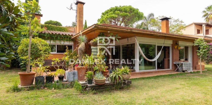 Villa à Blanes, Girona, Espagne 2 chambres, 100 m2 No. 177063