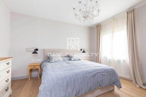 Villa à vendre à Girona, Espagne, 4 chambres, 730 m2 No. 177067 - photo 19