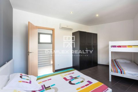 Villa à vendre à Lloret de Mar, Girona, Espagne, 5 chambres, 190 m2 No. 177066 - photo 18