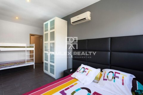 Villa à vendre à Lloret de Mar, Girona, Espagne, 5 chambres, 190 m2 No. 177066 - photo 20