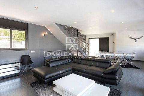 Villa à vendre à Lloret de Mar, Girona, Espagne, 5 chambres, 190 m2 No. 177066 - photo 9