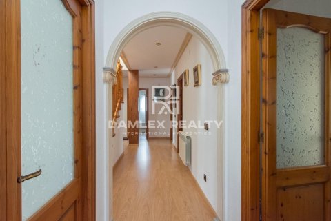 Huvila myytävänä Platja D'aro, Girona, Espanja, 4 makuuhuonetta, 200 m2 No. 177062 - kuva 22
