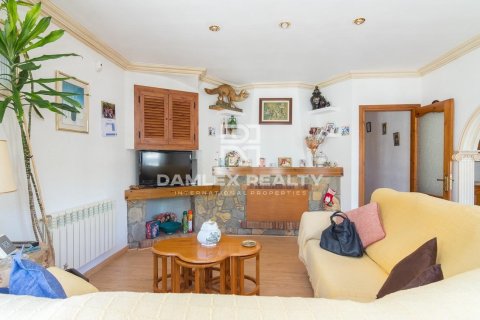 Huvila myytävänä Platja D'aro, Girona, Espanja, 4 makuuhuonetta, 200 m2 No. 177062 - kuva 3