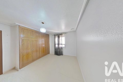 Wohnung zum Verkauf in Elche, Alicante, Spanien 4 Schlafzimmer, 129 m2 Nr. 184971 - Foto 27