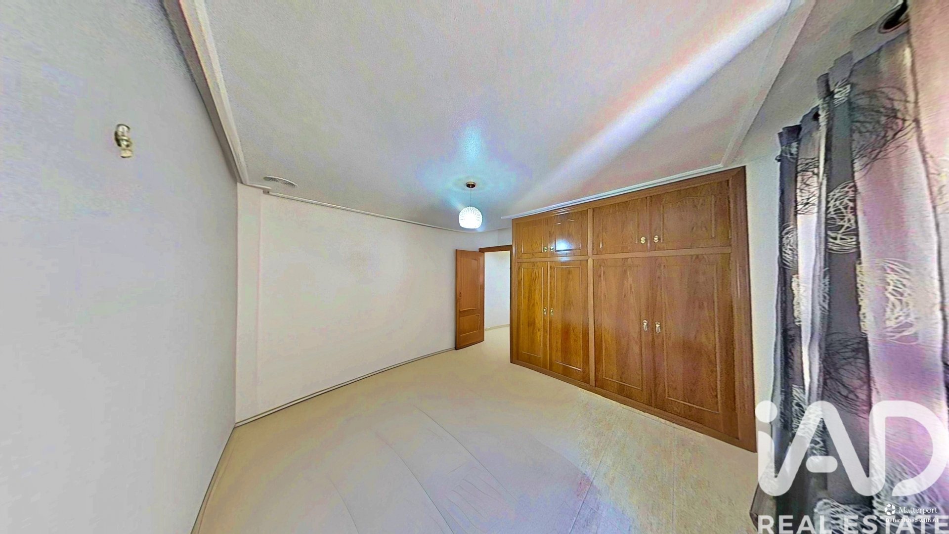 Apartment in Elche, Alicante, Spain 4 bedrooms, 129 sq.m. No. 184971