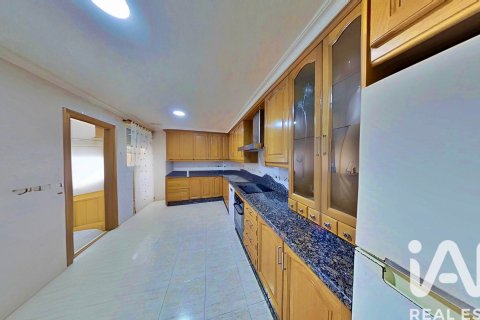 Wohnung zum Verkauf in Elche, Alicante, Spanien 4 Schlafzimmer, 129 m2 Nr. 184971 - Foto 14