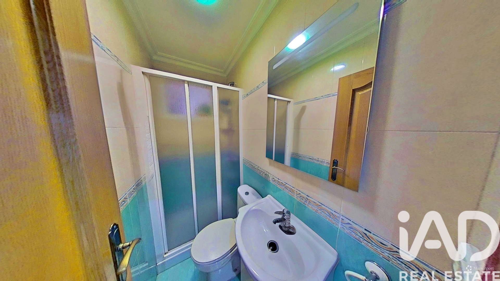 Apartment in Elche, Alicante, Spain 4 bedrooms, 129 sq.m. No. 184971