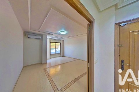 Wohnung zum Verkauf in Elche, Alicante, Spanien 4 Schlafzimmer, 129 m2 Nr. 184971 - Foto 9