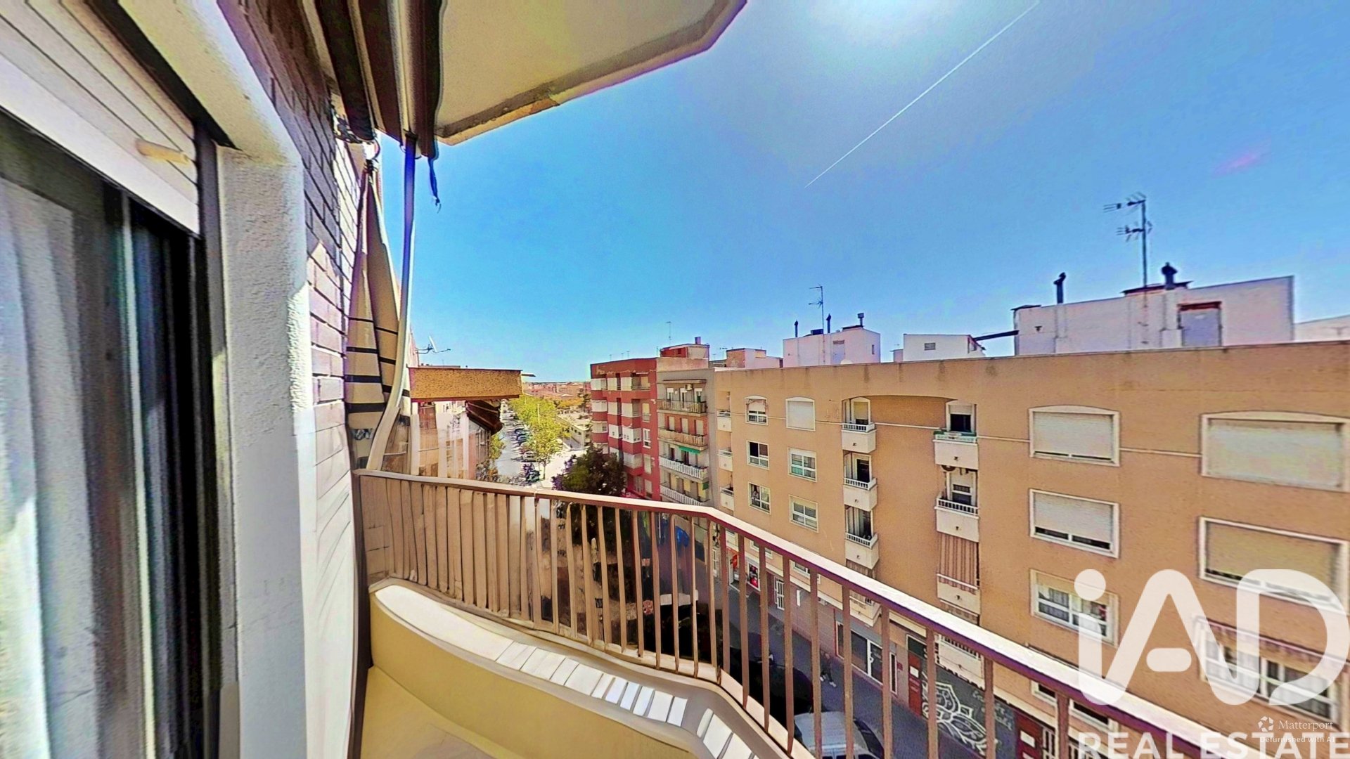 Apartment in Elche, Alicante, Spain 4 bedrooms, 129 sq.m. No. 184971