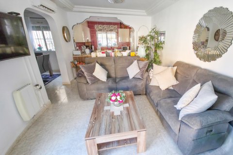 Villa zum Verkauf in Villamartin, Alicante, Spanien 3 Schlafzimmer, 117 m2 Nr. 192460 - Foto 4