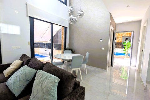 Villa zum Verkauf in Cabo Roig, Alicante, Spanien 4 Schlafzimmer, 179 m2 Nr. 192456 - Foto 21