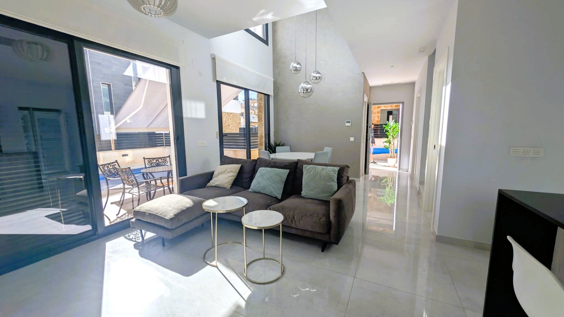 Villa in Cabo Roig, Alicante, Spain 4 bedrooms, 179 sq.m. No. 192456
