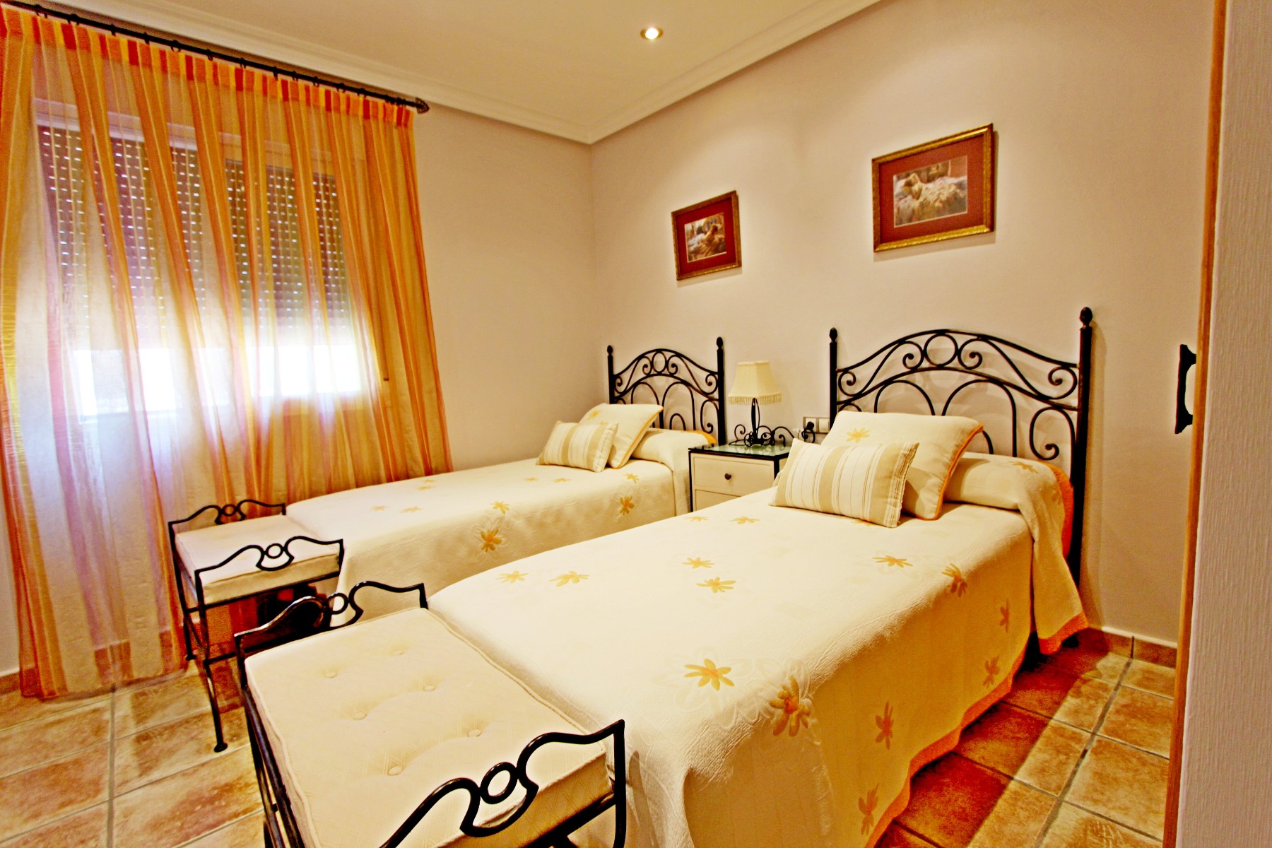 Villa Alicante, Spānijā 5 istabas, 450 m2 Nr. 80208