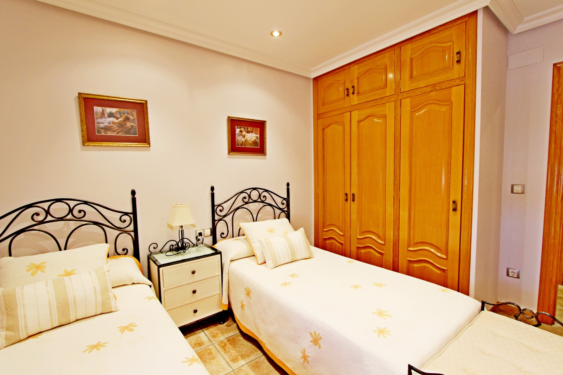 Villa Alicante, Spānijā 5 istabas, 450 m2 Nr. 80208