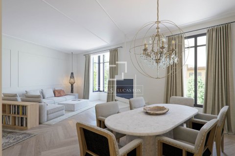 Apartament w Barcelona, Hiszpania 3 sypialnie, 159 mkw. nr 150831 – zdjęcie 2