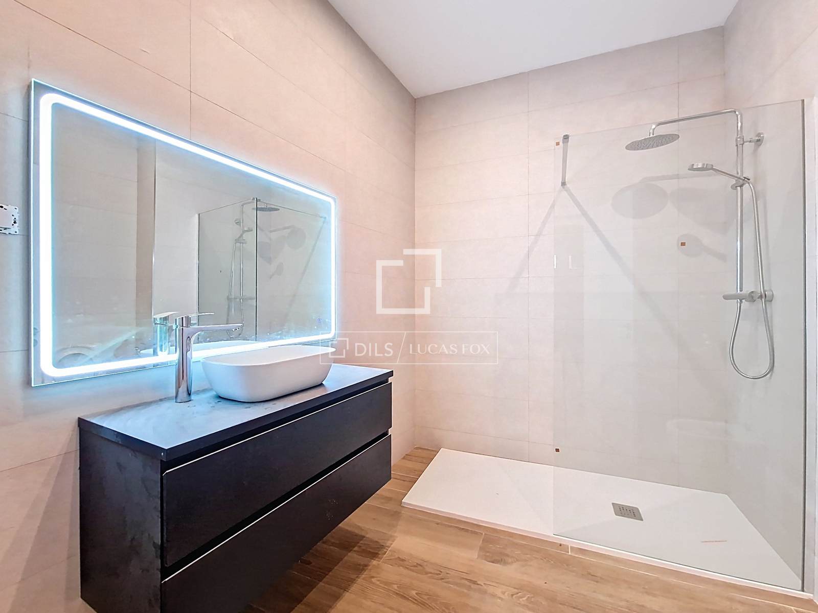 Huoneisto Vilanova i la Geltru, Barcelona, Espanja 2 makuuhuonetta, 99 m2 No. 150829