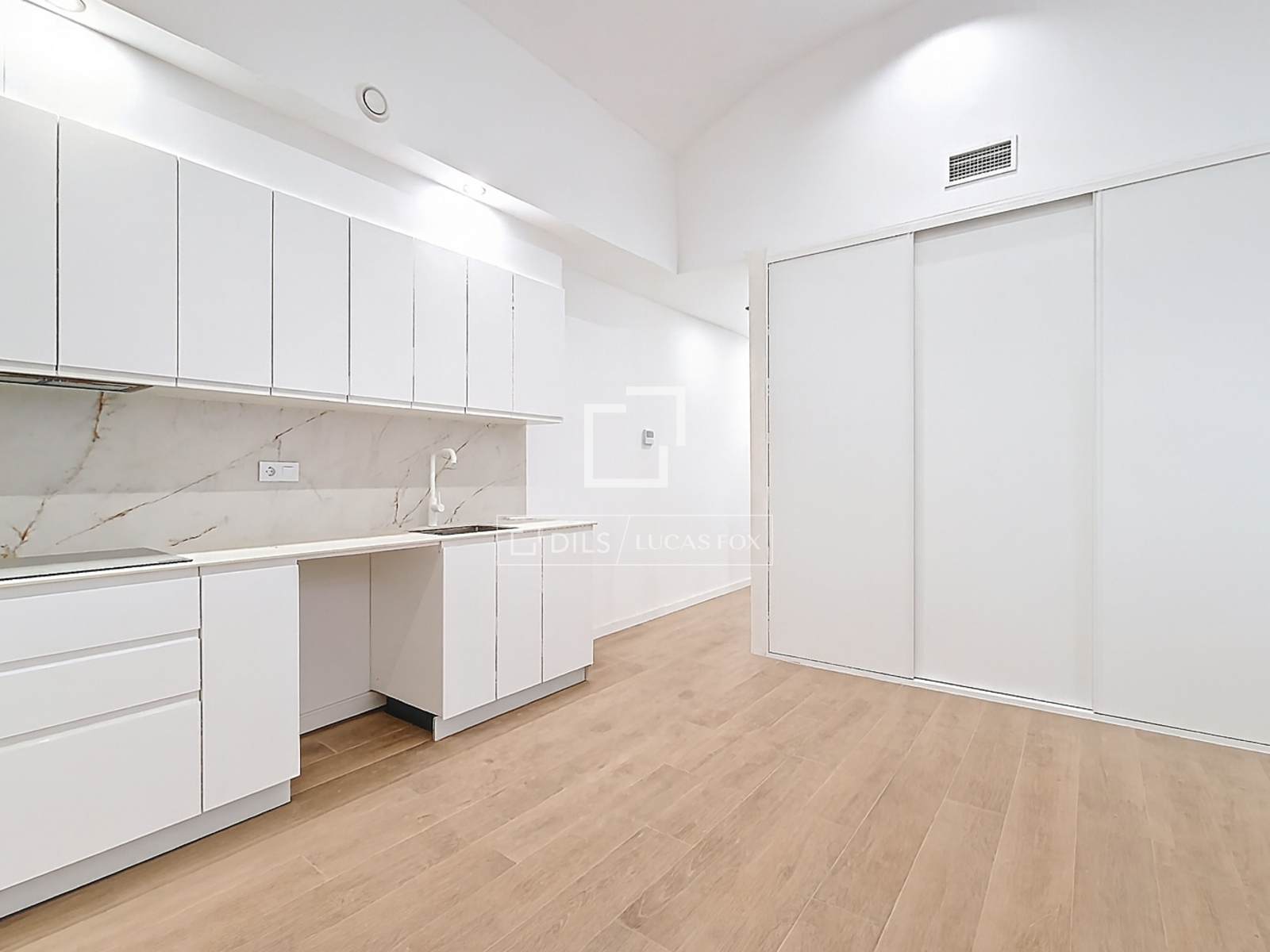 Huoneisto Vilanova i la Geltru, Barcelona, Espanja 2 makuuhuonetta, 99 m2 No. 150829