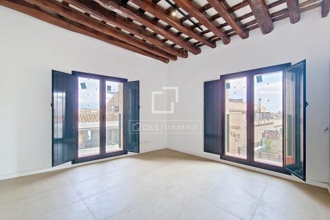 Penthouse for sale in Vilanova i la Geltru, Barcelona, Spain 3 bedrooms, 173 sq.m. No. 150827 - photo 9