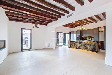 Penthouse for sale in Vilanova i la Geltru, Barcelona, Spain 3 bedrooms, 173 sq.m. No. 150827 - photo 4