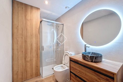 Penthouse for sale in Vilanova i la Geltru, Barcelona, Spain 3 bedrooms, 173 sq.m. No. 150827 - photo 21