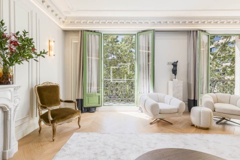 Apartament w Barcelona, Hiszpania 4 sypialnie, 201 mkw. nr 150826 – zdjęcie 28
